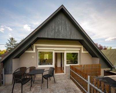 Arborétum Jakuzzis Nyaraló21