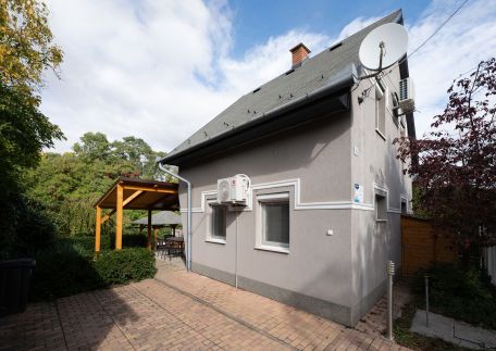 Arborétum Jakuzzis Nyaraló30