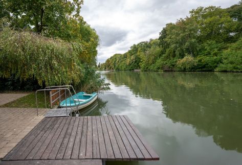 Arborétum Jakuzzis Nyaraló34