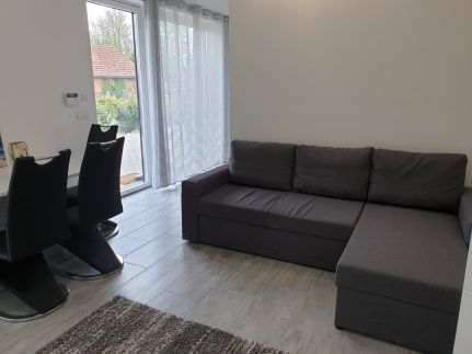 SPILER Apartman 18