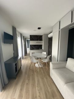 Kertvárosi Horgásztó Apartmanok24