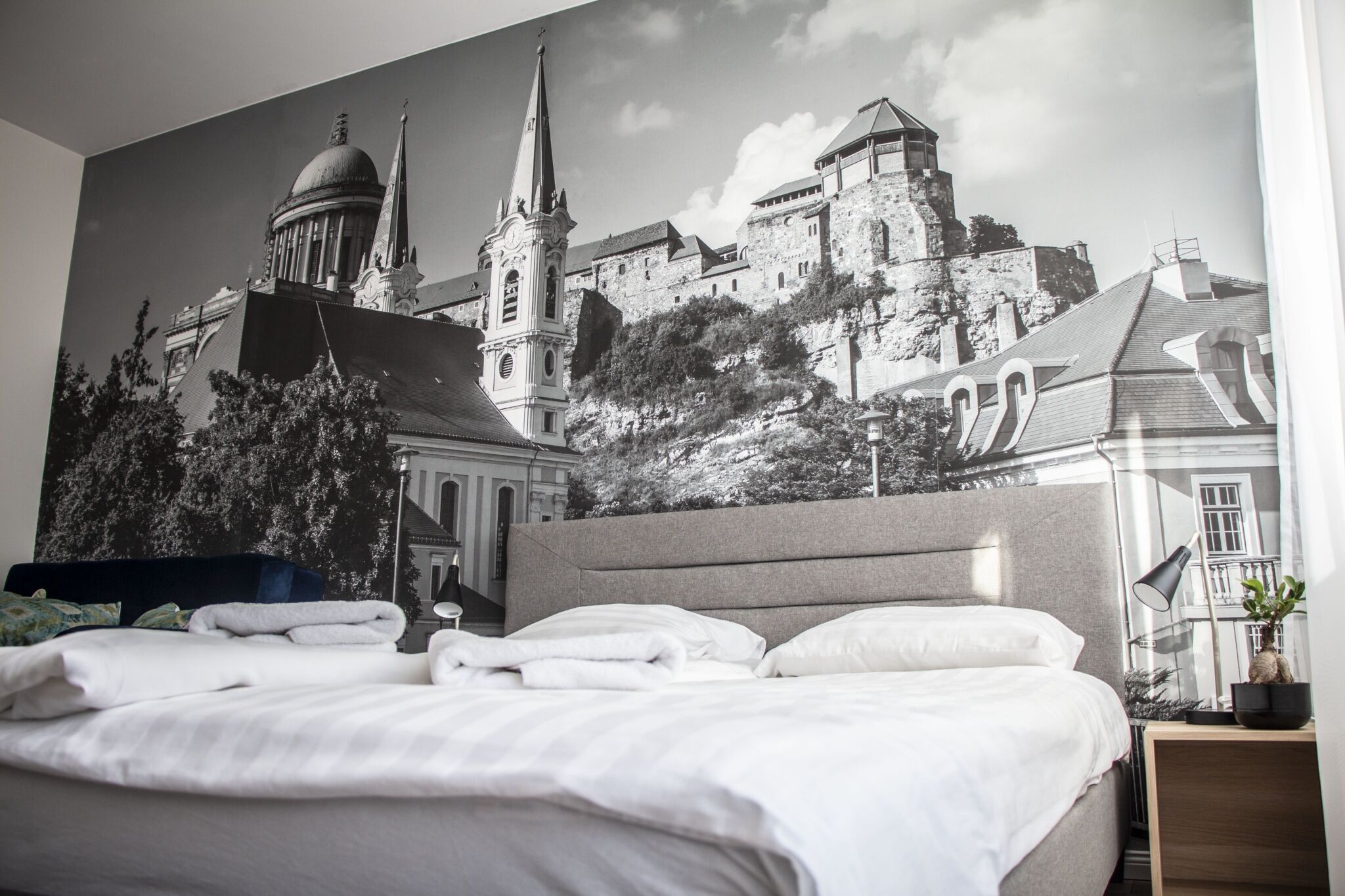 Loulou's Central Boutique Apartman – Esztergom fotó 2