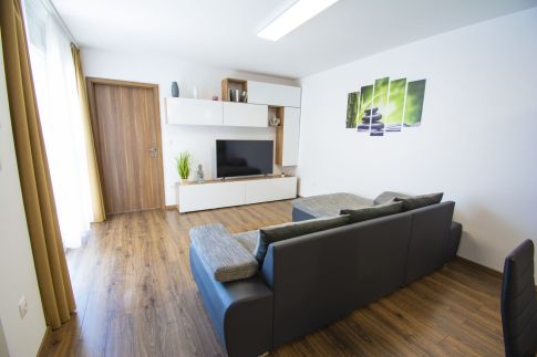 Ábra Apartman