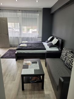 Kardos Apartman****