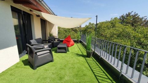 Sun terrace mini penthouse bestern21