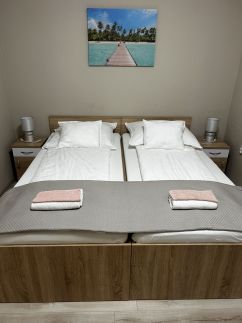 Kisvirág Apartman53
