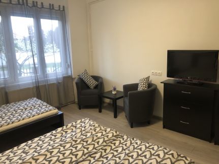 Lívia Hanna Apartman8