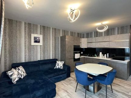 Rebublic5 Apartment