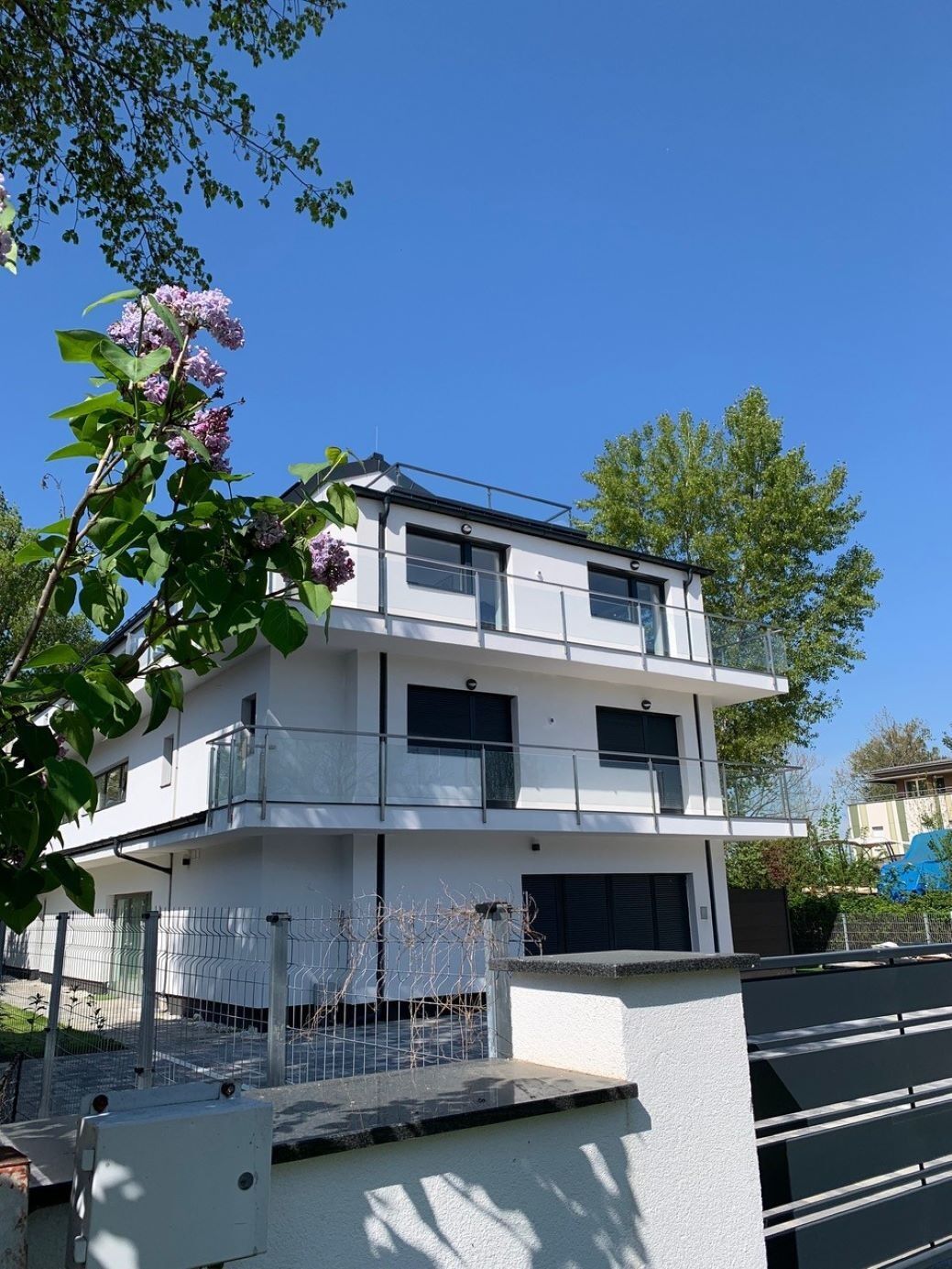 Kikötő Sétány Apartmanok – Balatonszemes