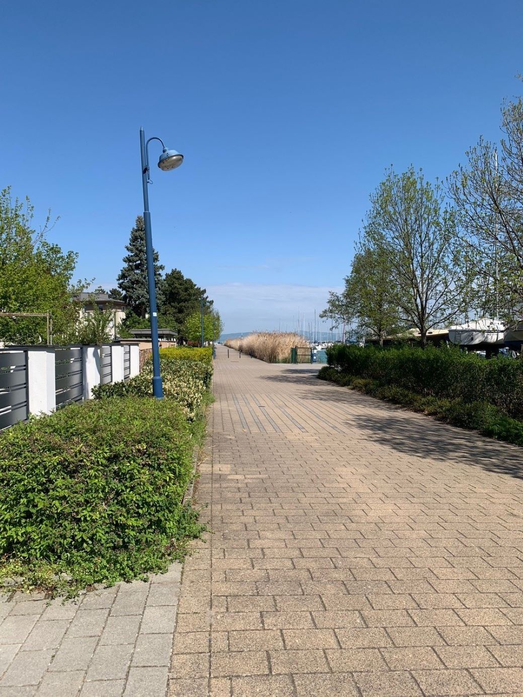 Kikötő Sétány Apartmanok – Balatonszemes fotó 1