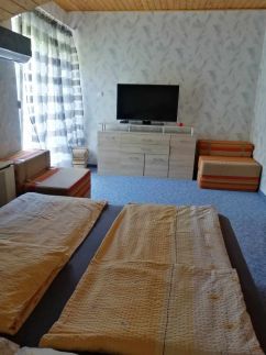 Léna Apartman14