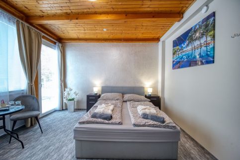 Kinizsi Udvar Apartmanok – Balatonboglár fotó 23