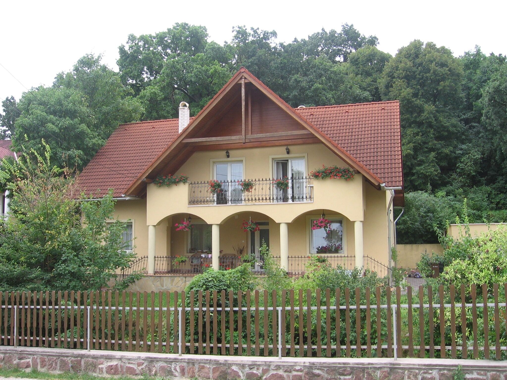 Fanni Apartman – Balatonalmádi
