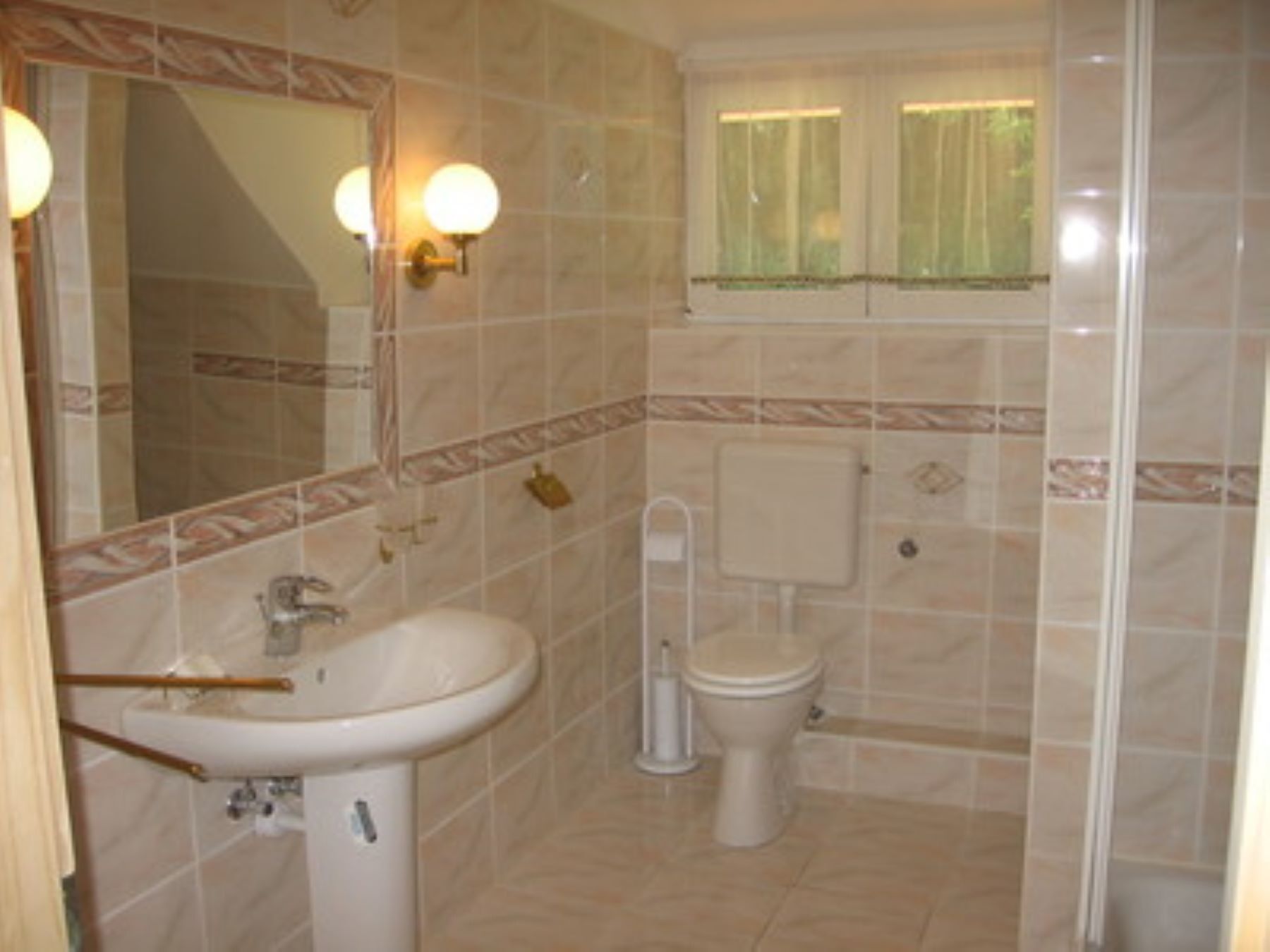 Fanni Apartman – Balatonalmádi fotó 3