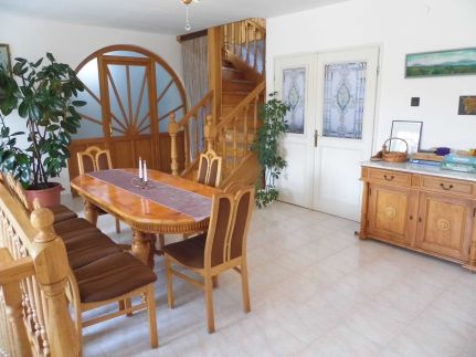 Millennium Villa21