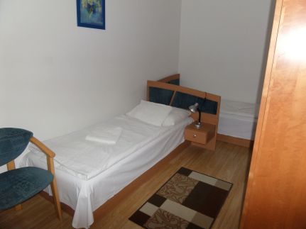 Silent Apartmanház19