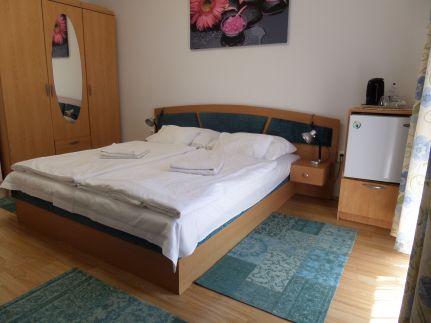 Silent Apartmanház40
