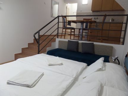 Silent Apartmanház50