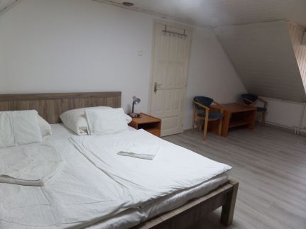Silent Apartmanház65