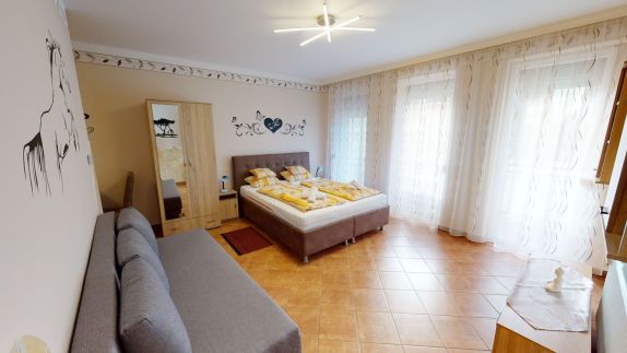 Cristian Apartman II