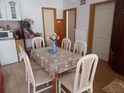 Barakah Kecskefarm és Apartman9