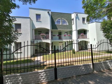 Harangvirág Apartmanház 3.5