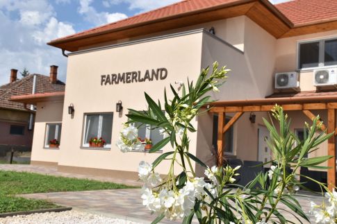 Farmerland Villa