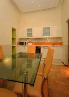 Central Apartments for Friends and Families Budapest3