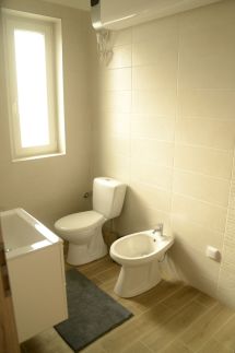 Ledahouse70 Apartman13