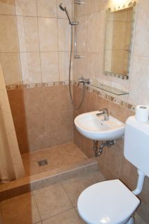 Aranypart 51 Apartman7