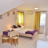 Amulett Studios Apartment