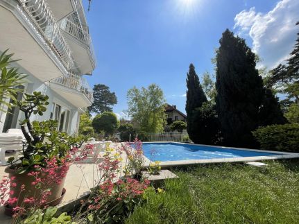 Annie Apartman3