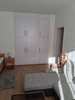 Éva Apartman14