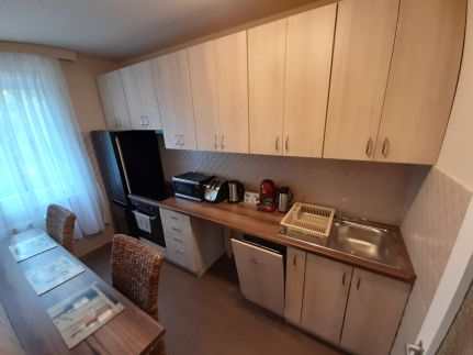 Menyhárt Apartman8