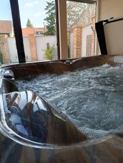 Kőkert Pihenőház86