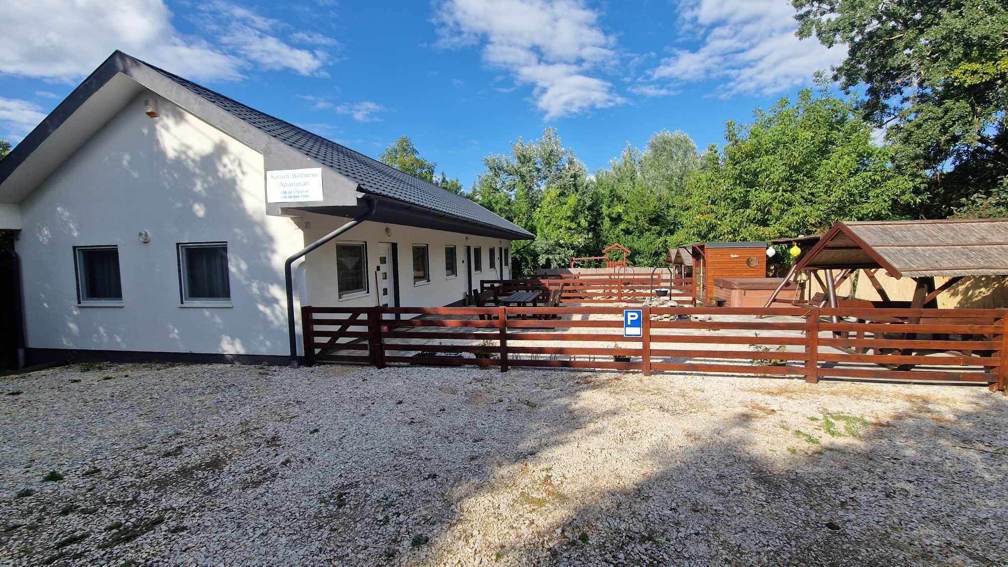 Sarudi Wellness Apartman – Sarud