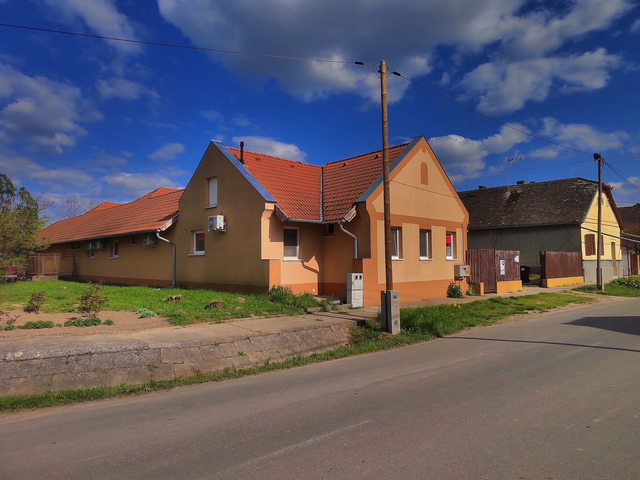 Sanyi Vendégház – Dávod