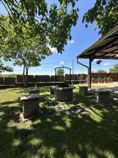 Attila Vendégház64