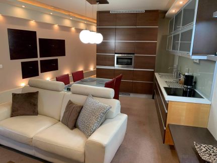 City Relax Home Apartman2