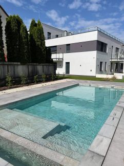 Oasis Beach Apartman