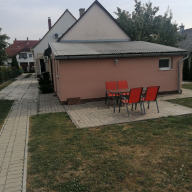 Várlak Villa 2