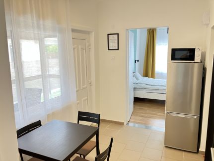 Lorent Apartman8