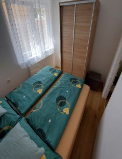 Dinesz Apartman8