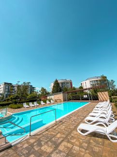 Admiral Sky Deluxe Apartman16