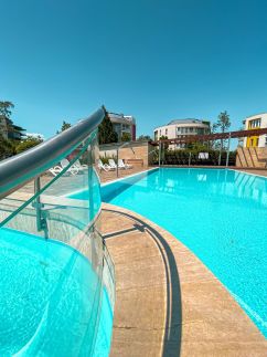 Admiral Sky Deluxe Apartman26