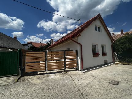 Loft Pihenő és Wellness Ház26