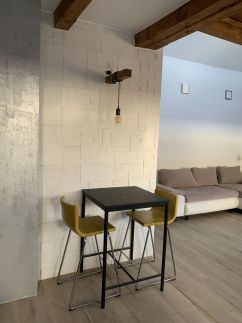 Loft Pihenő és Wellness Ház7