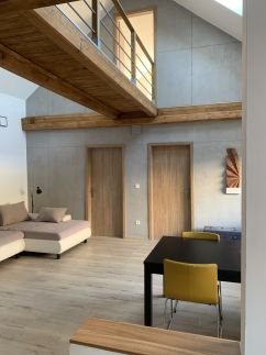 Loft Pihenő és Wellness Ház