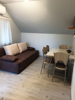 Silver Zsóry Apartman28