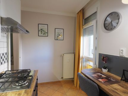 Áron Apartman7